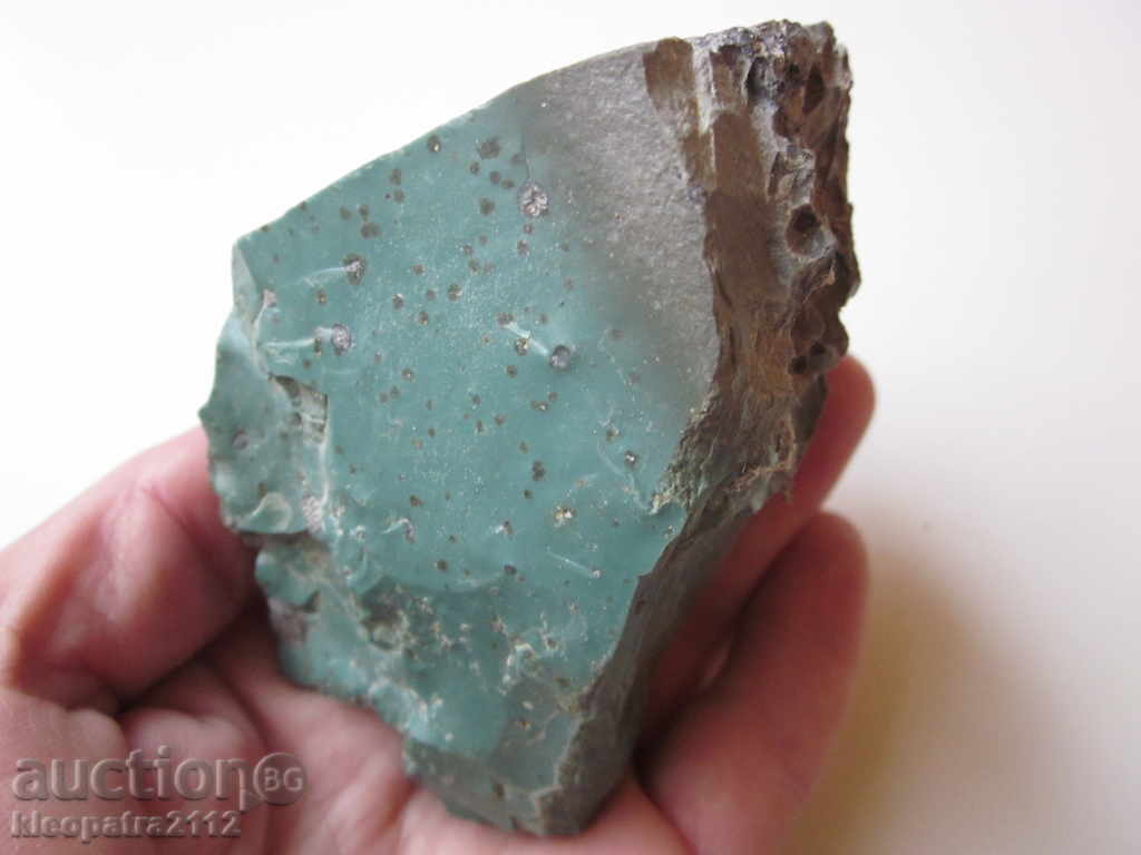 Delivery of TWO BIG AND RED GREEN STONE! Delivery of TWO BIG AND RED GREEN STONE!