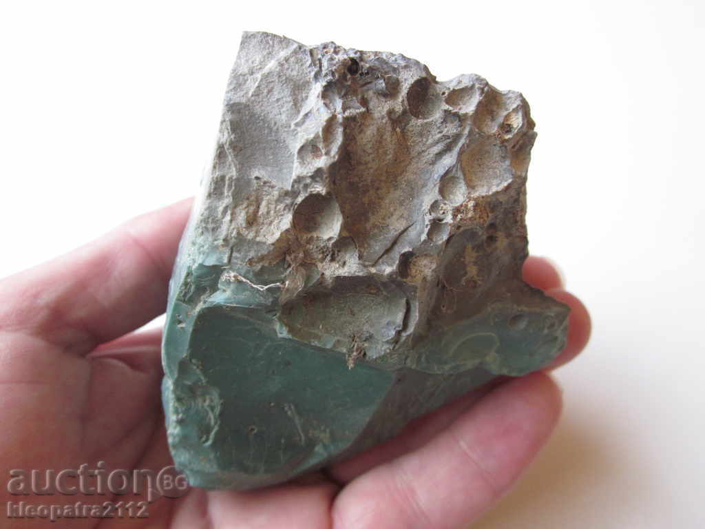 TWO BIG AND RED GREEN STONE! - 5 TWO BIG AND RED GREEN STONE! - 5