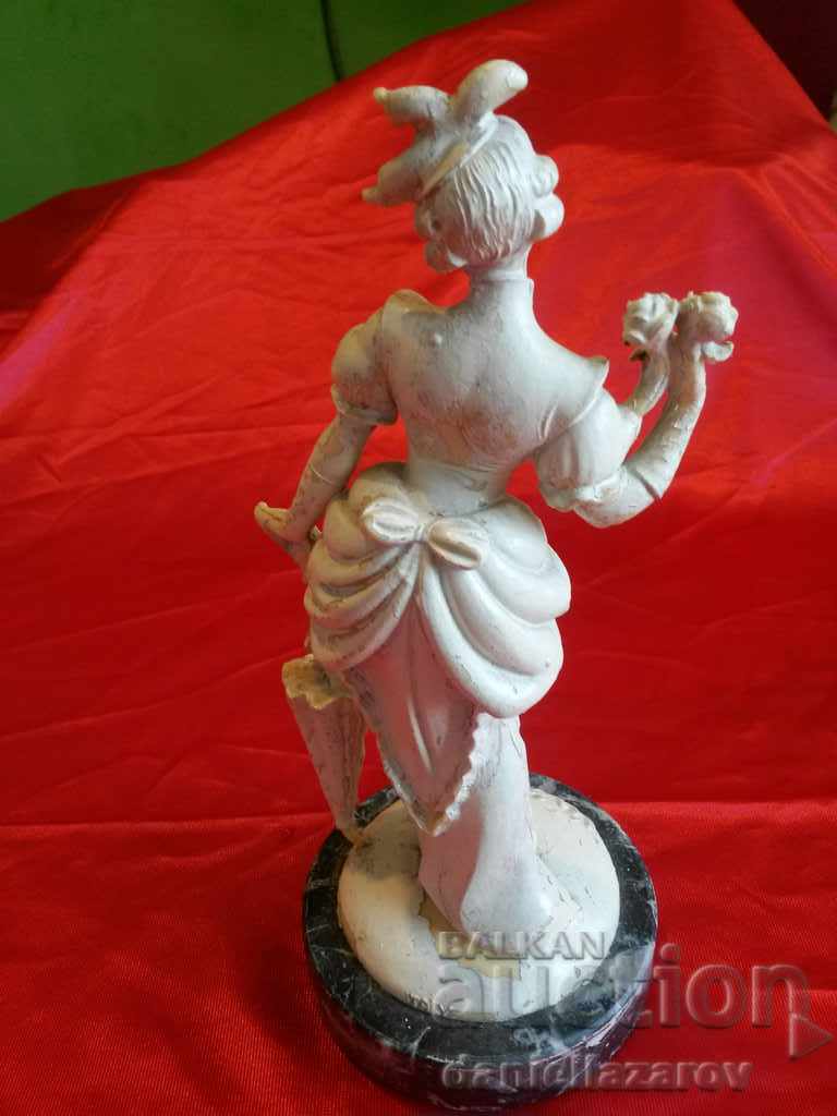 Auction Ancient Italian Figurine "Lady with Umbrella" Auction Ancient Italian Figurine "Lady with Umbrella"