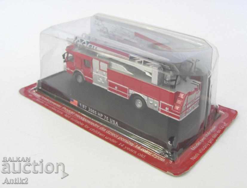 Auction Old Fireman Metal Model Auction Old Fireman Metal Model