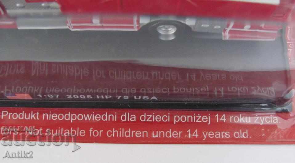 Old Fireman Metal Model - 5 Old Fireman Metal Model - 5