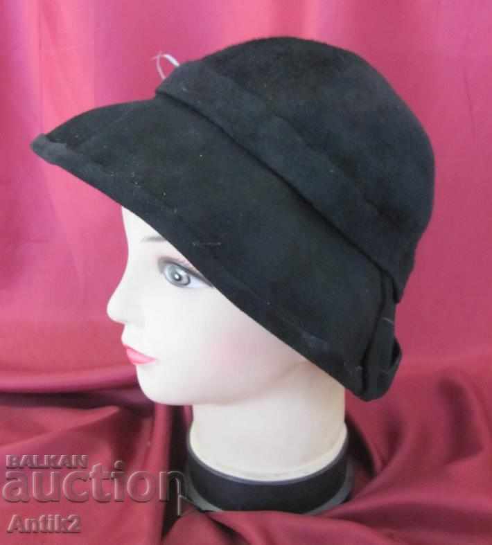 30 Felt Ladies Hat with price 40.00 BGN | € 20.45 30 Felt Ladies Hat with price 40.00 BGN | € 20.45