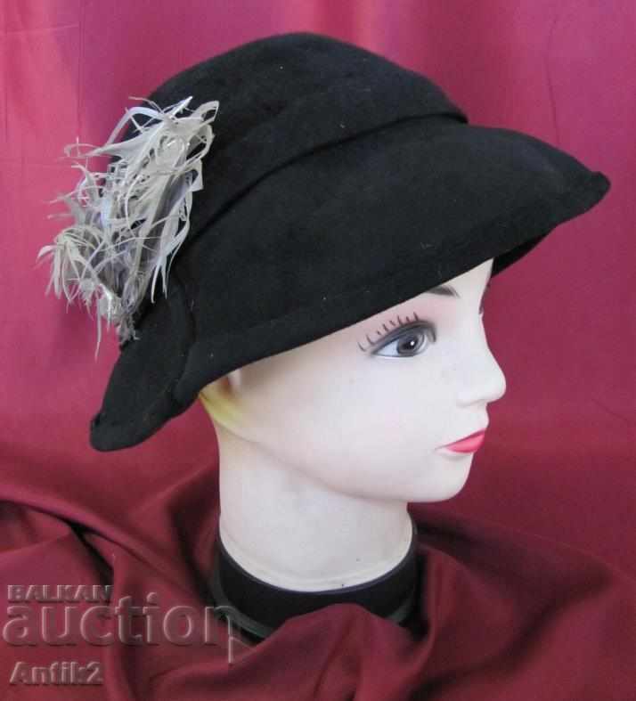 30 Felt Ladies Hat - 7 30 Felt Ladies Hat - 7