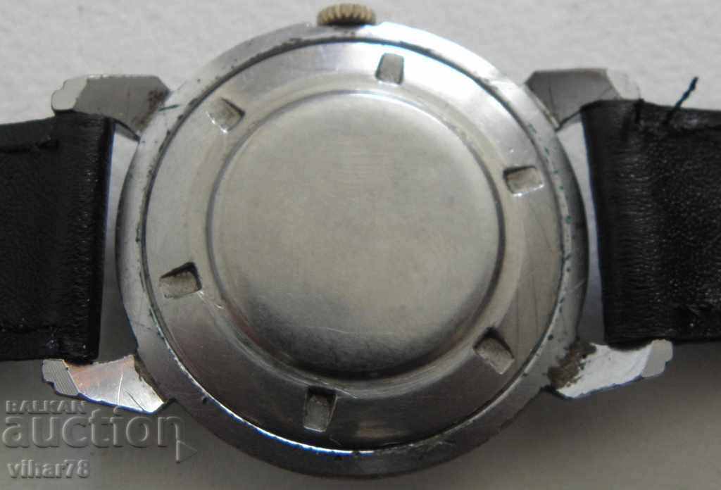 Доставка на МЪЖКИ ЧАСОВНИК-КИРОВСКИЕ