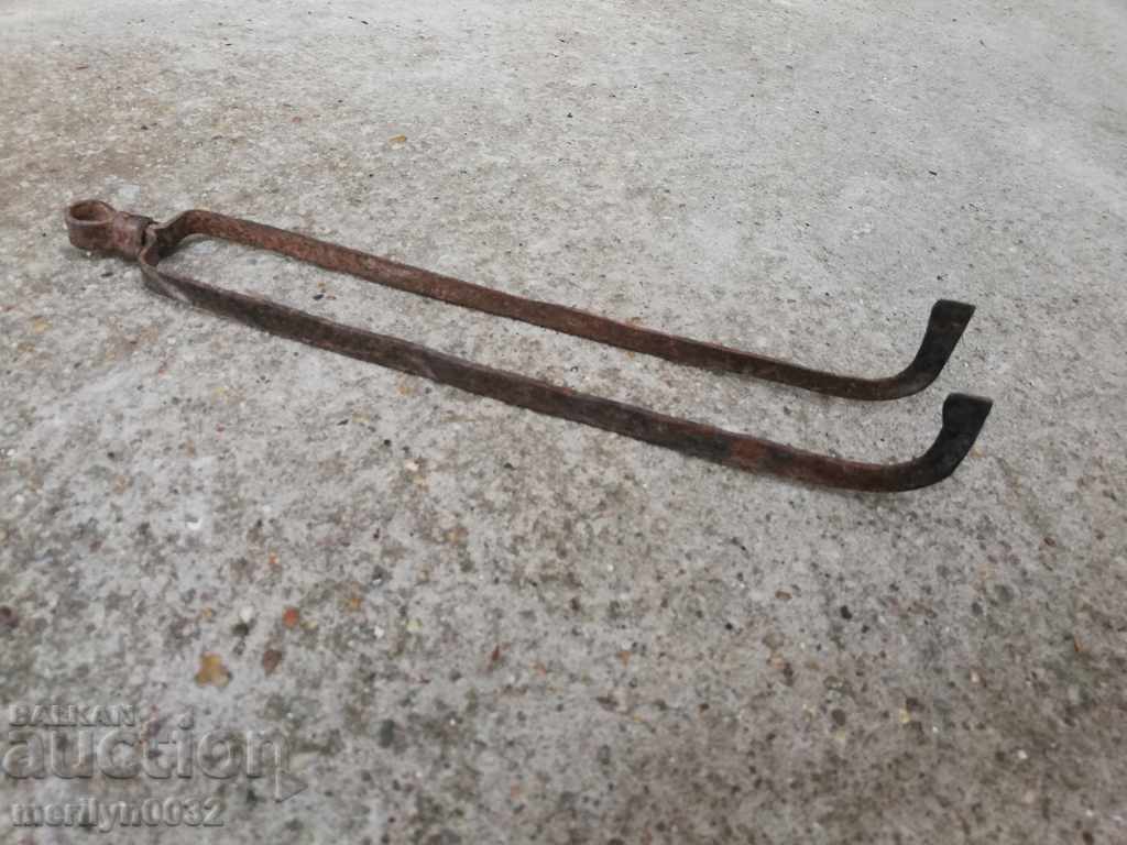 Old forged wrought iron wrought iron with price 26.00 BGN | € 13.29 Old forged wrought iron wrought iron with price 26.00 BGN | € 13.29