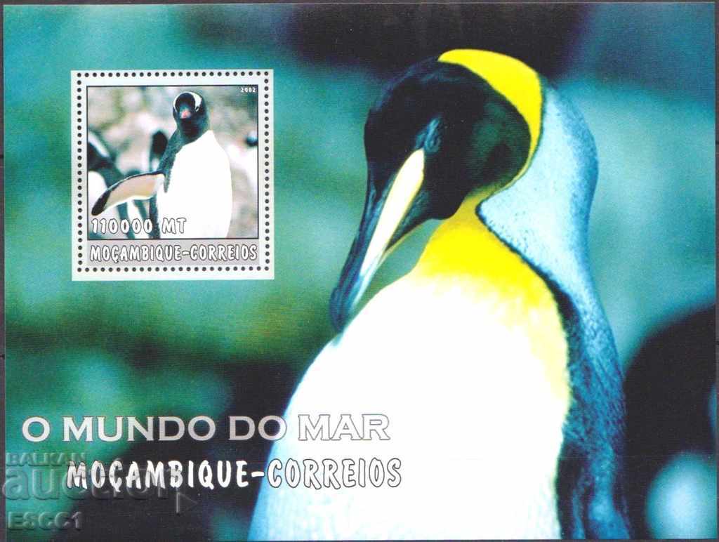 Penguin Poultry Birds 2002 Pure Block from Mozambique