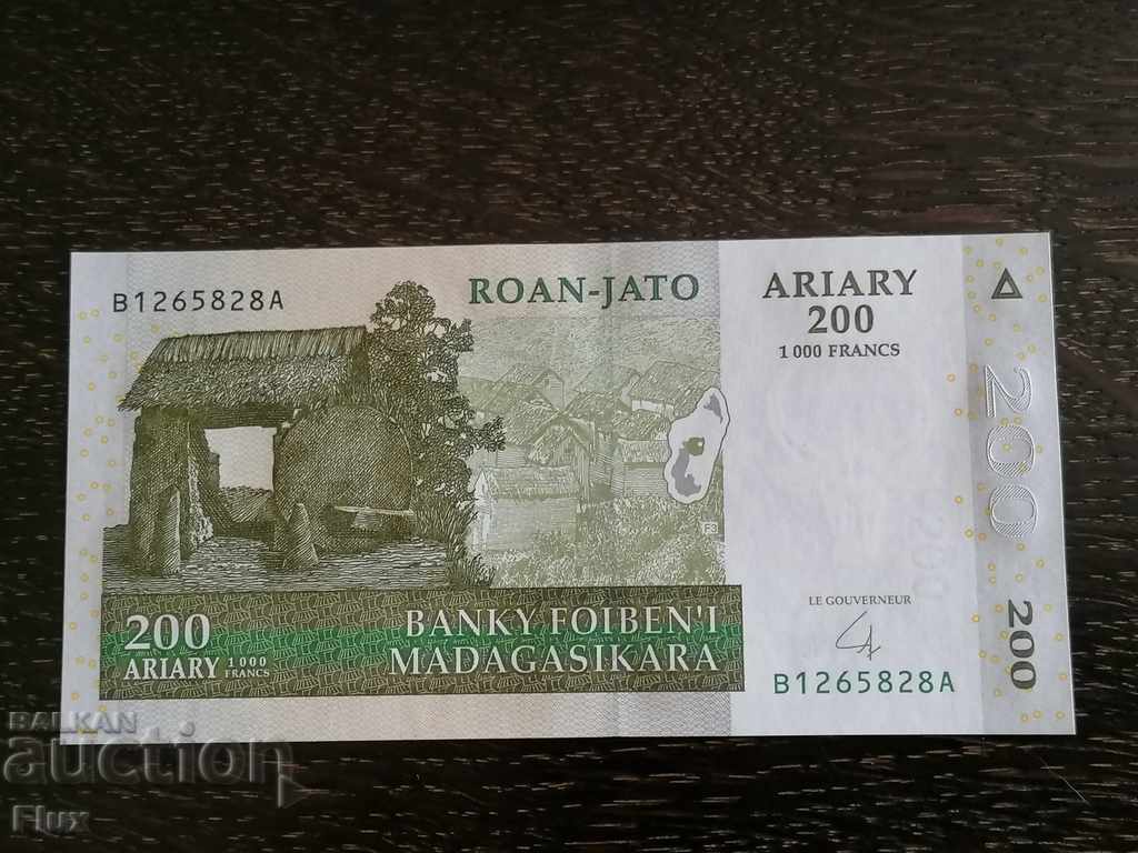 Banknote - Madagascar - 200 Ariars 2004 with price 5.00 BGN | € 2.56 Banknote - Madagascar - 200 Ariars 2004 with price 5.00 BGN | € 2.56
