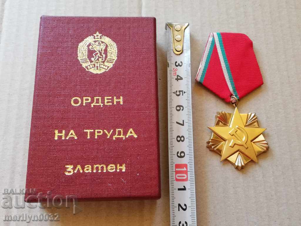 Auction Order of Labor Gold with box Auction Order of Labor Gold with box