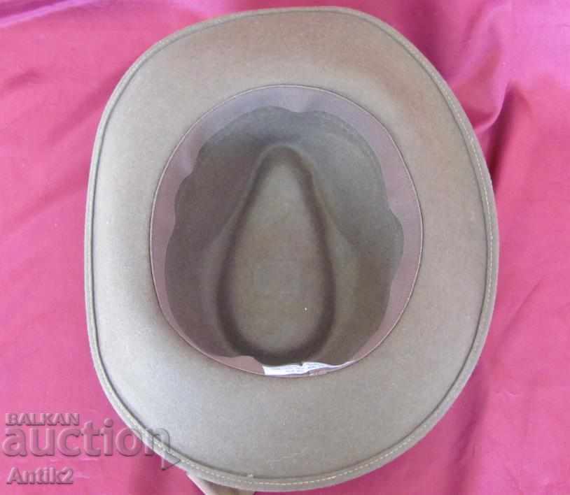 Old Ladies Hat Felt Italy - 7 Old Ladies Hat Felt Italy - 7