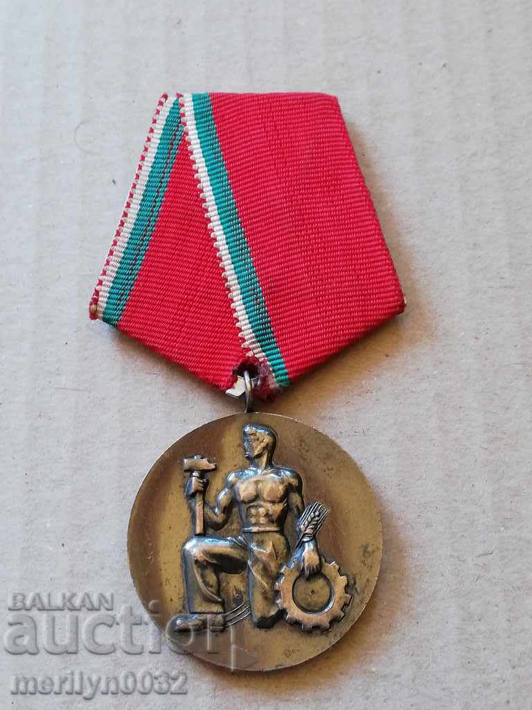 Delivery of People's Labor Order Silver