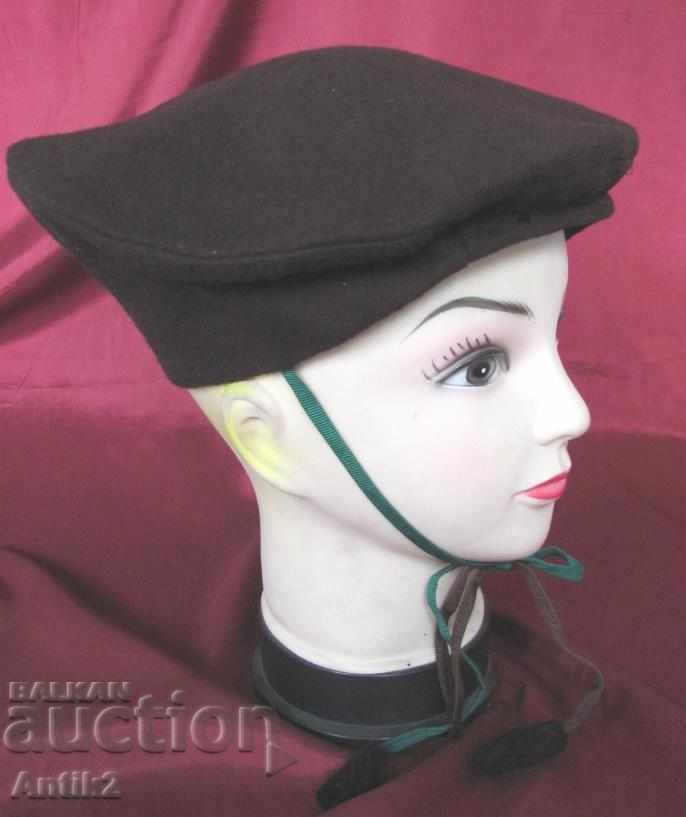 30's Antique Lady's Beret Hat with price 40.00 BGN | € 20.45 30's Antique Lady's Beret Hat with price 40.00 BGN | € 20.45