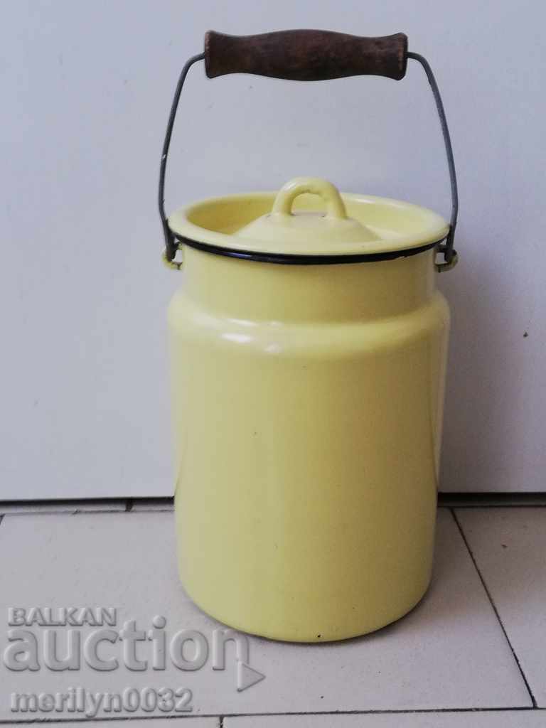 Sauce pot with handle, enameled bowl, enamel, bucket pot
