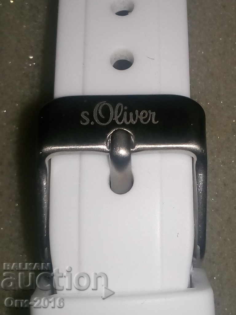 Delivery of Clock s.Oliver