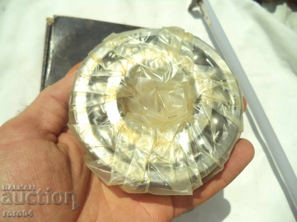 Auction  CAMERA - MGM 1309 - NEW