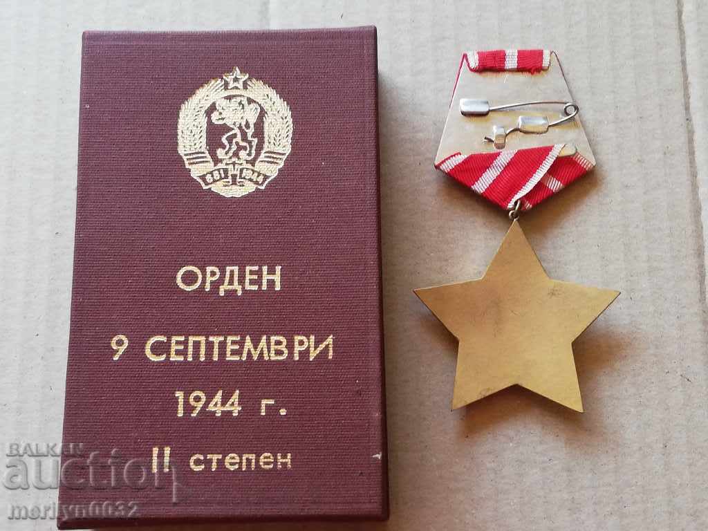 Delivery of Order of the Ninth of September 1944, 2nd degree with box Delivery of Order of the Ninth of September 1944, 2nd degree with box