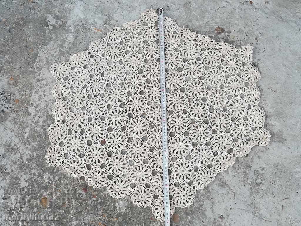 Доставка на Покривка на една кука каре 71/ 68 см мильо дантела Доставка на Покривка на една кука каре 71/ 68 см мильо дантела