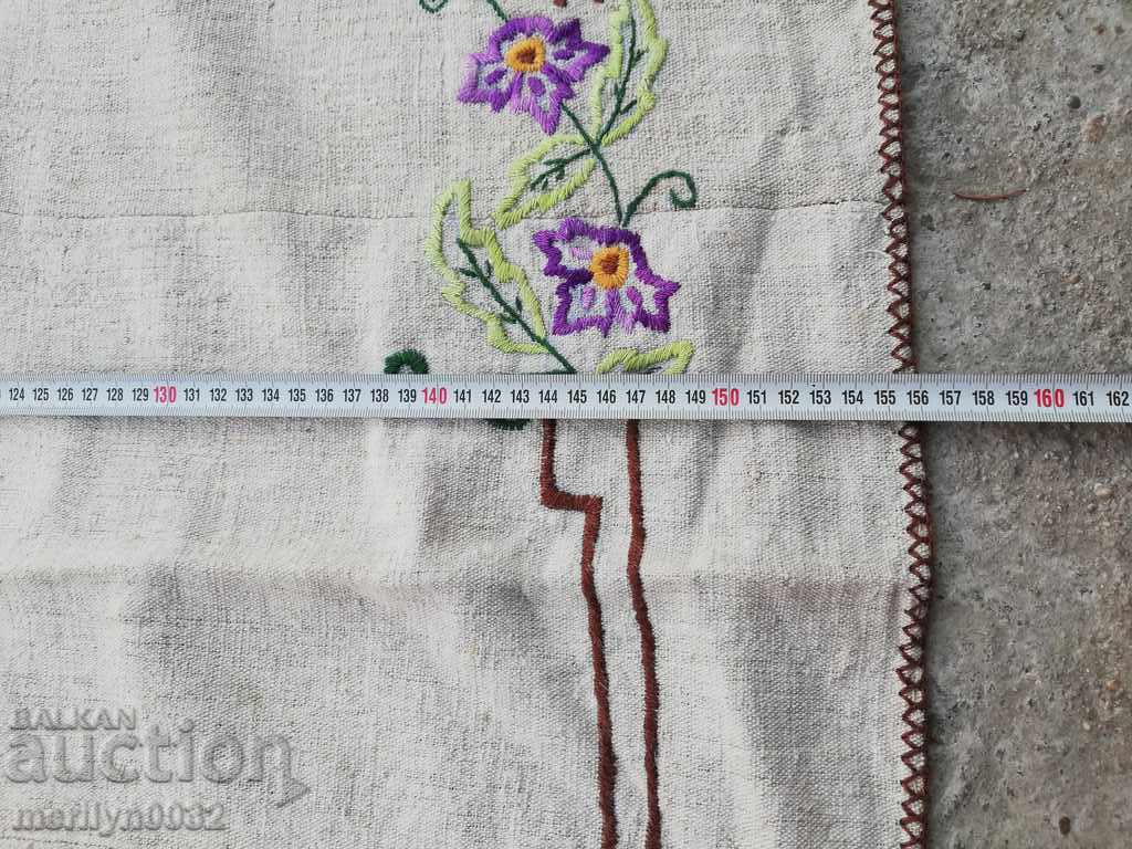 Delivery of Table cloth with 156/135 cm embroidery lace Delivery of Table cloth with 156/135 cm embroidery lace