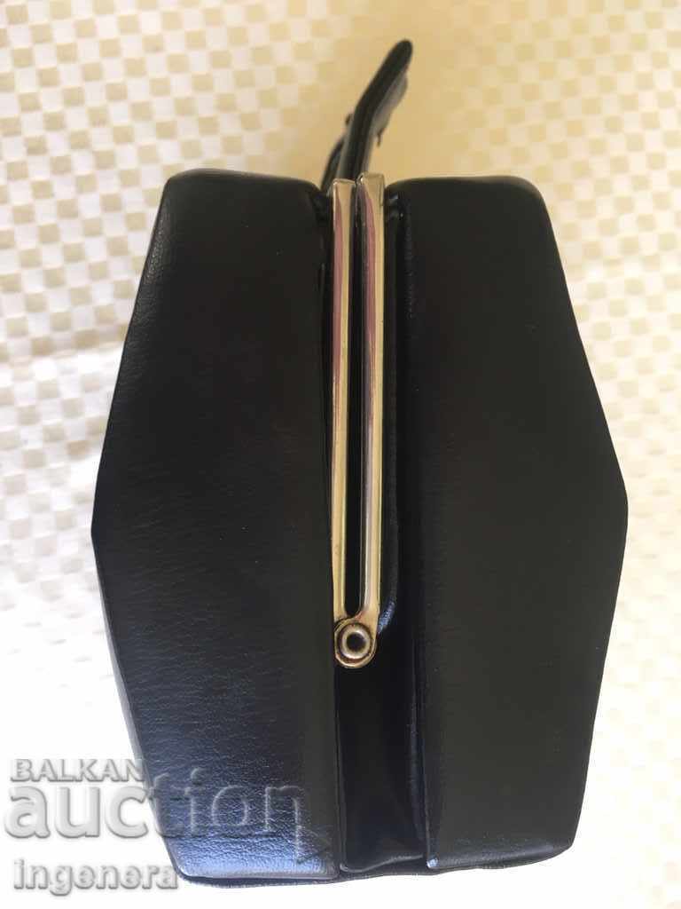 Παράδοση ΘΕΑΤΡΟ CINEMA ΕΞΟΠΛΙΣΜΟΥ ΔΕΡΜΑΤΙΝΗΣ ΤΣΑΝΤΑΣ ΓΥΝΑΙΚΩΝ Παράδοση ΘΕΑΤΡΟ CINEMA ΕΞΟΠΛΙΣΜΟΥ ΔΕΡΜΑΤΙΝΗΣ ΤΣΑΝΤΑΣ ΓΥΝΑΙΚΩΝ