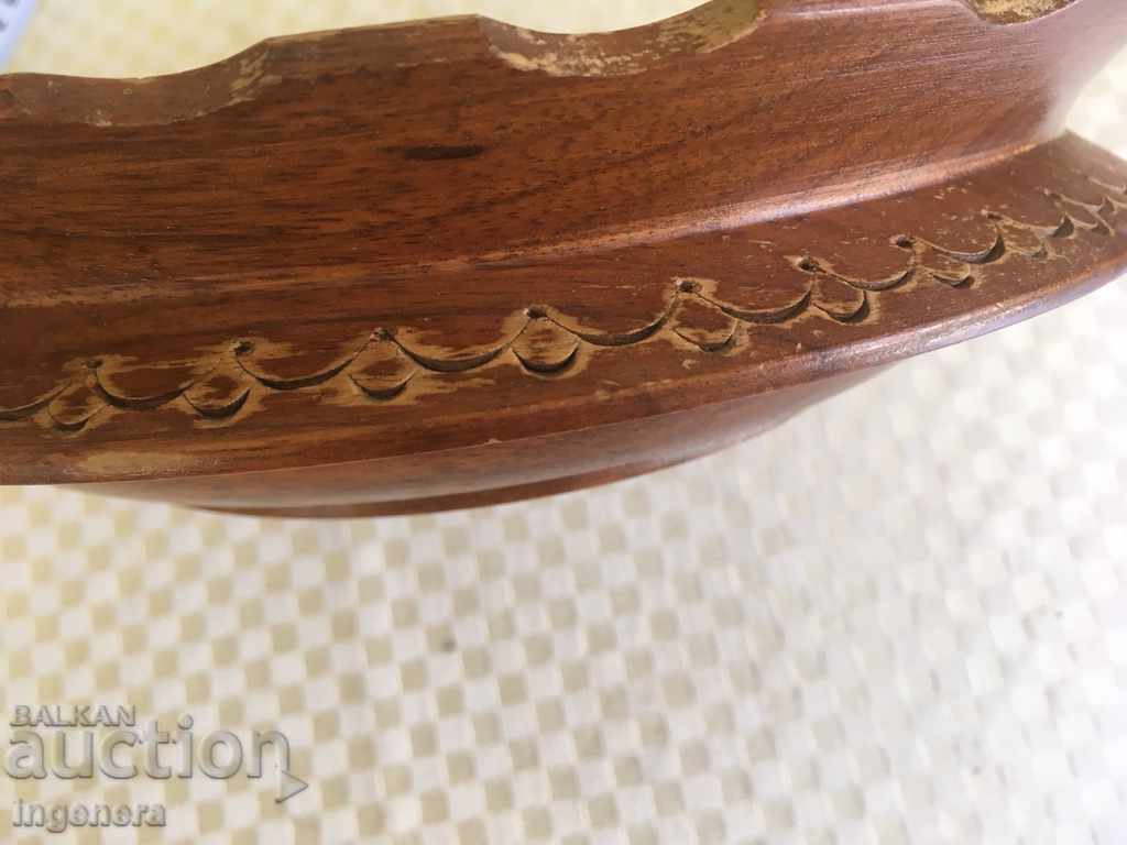 Delivery of FRUCTIERA WOOD CARVING Delivery of FRUCTIERA WOOD CARVING