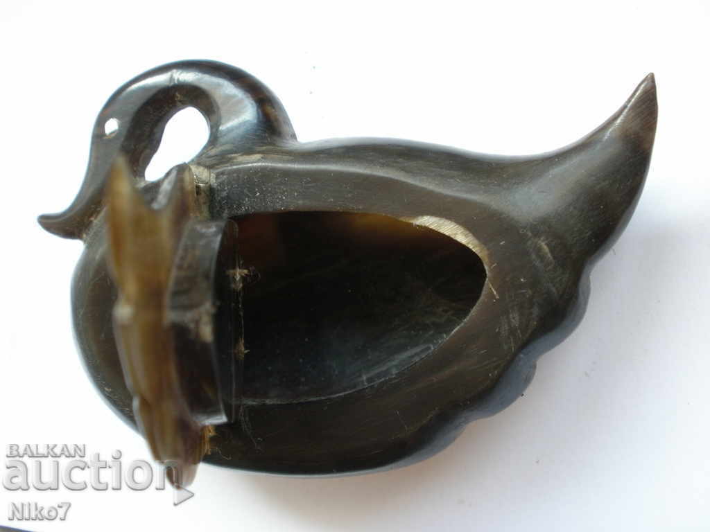 Old horn box. - 5 Old horn box. - 5