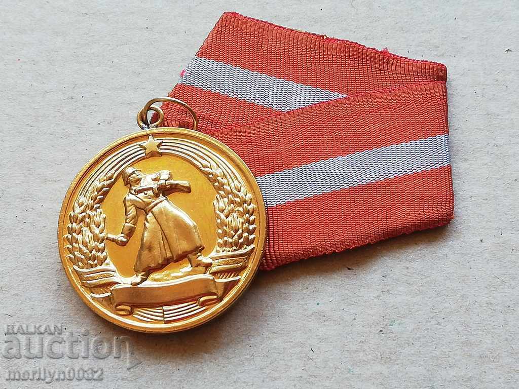 Медал ЗА БОЕВА ЗАСЛУГА БНА НРБ знак - 6 Медал ЗА БОЕВА ЗАСЛУГА БНА НРБ знак - 6