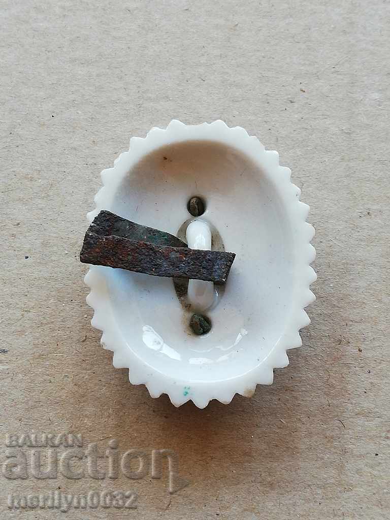 Cockroach from the officer's uniform uniform Kingdom Kingdom with price 78.00 BGN | € 39.88 Cockroach from the officer's uniform uniform Kingdom Kingdom with price 78.00 BGN | € 39.88