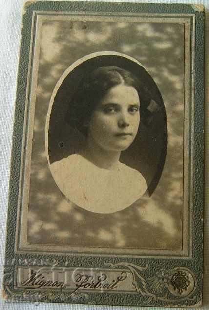 Foto fată din carton gros - fotografie Diratsuyan, Silistra 1911