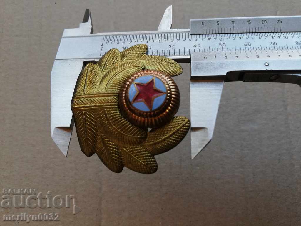 Auction  Enamelled Air Force Officer's Badge Enamel Badge