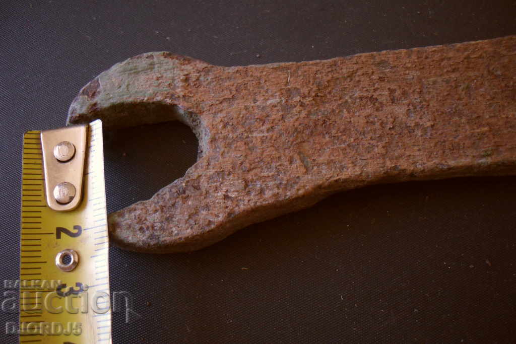 Delivery of An old key Delivery of An old key