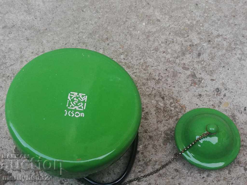 Delivery of Enameled kettle with enamel Delivery of Enameled kettle with enamel