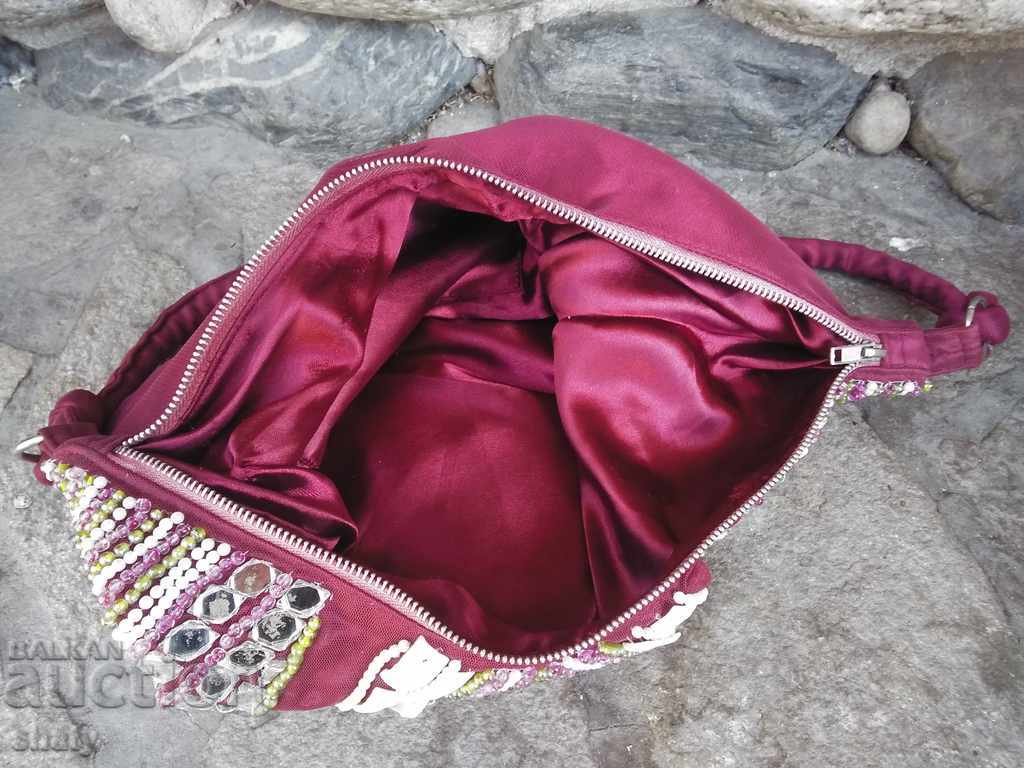 Handbag. - 7 Handbag. - 7