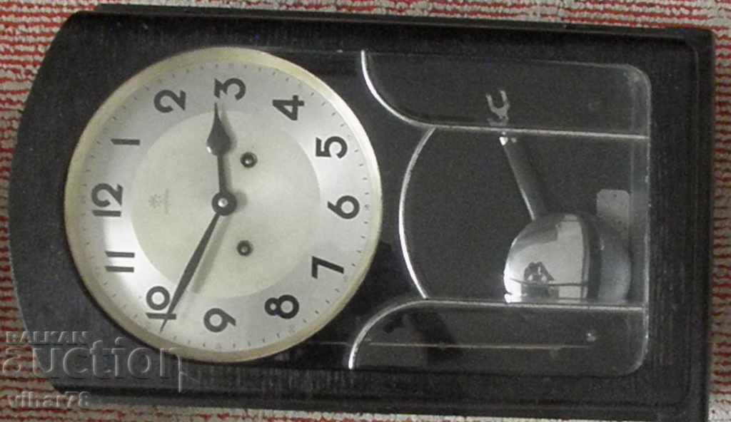 Delivery of GERMAN wall clock "JUNGHANS" Delivery of GERMAN wall clock "JUNGHANS"