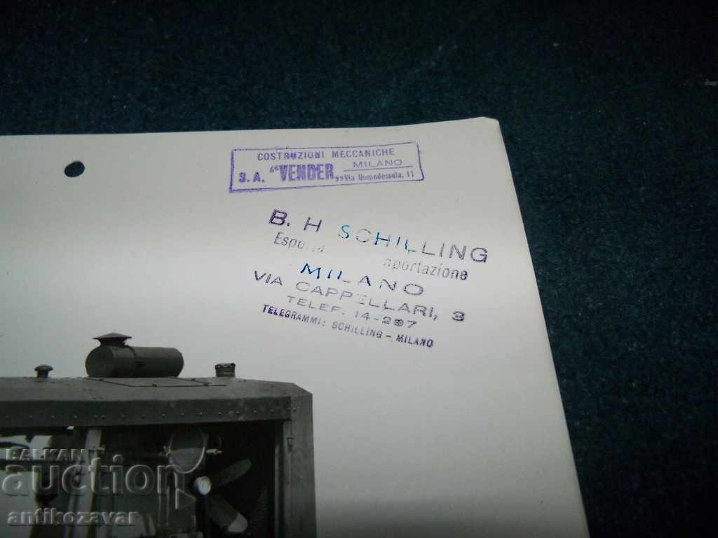 Auction 4 old photos on the 1941 VENDER compressor. Auction 4 old photos on the 1941 VENDER compressor.