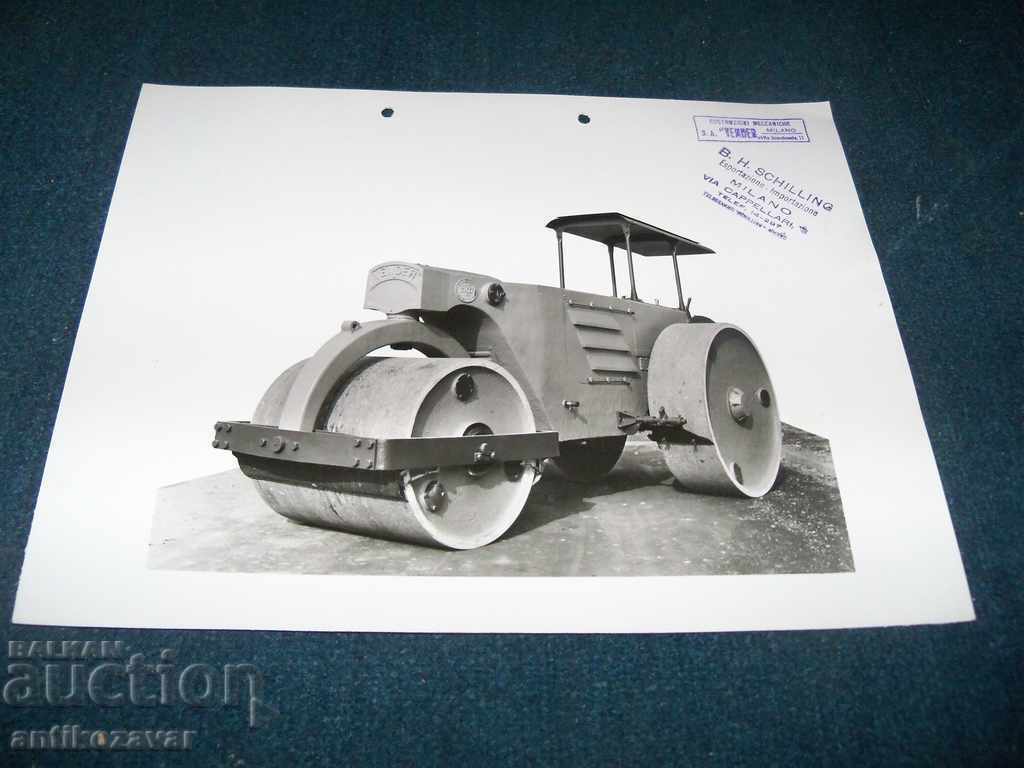 6 old photos of a "VENDER" roller from 1941. - 7