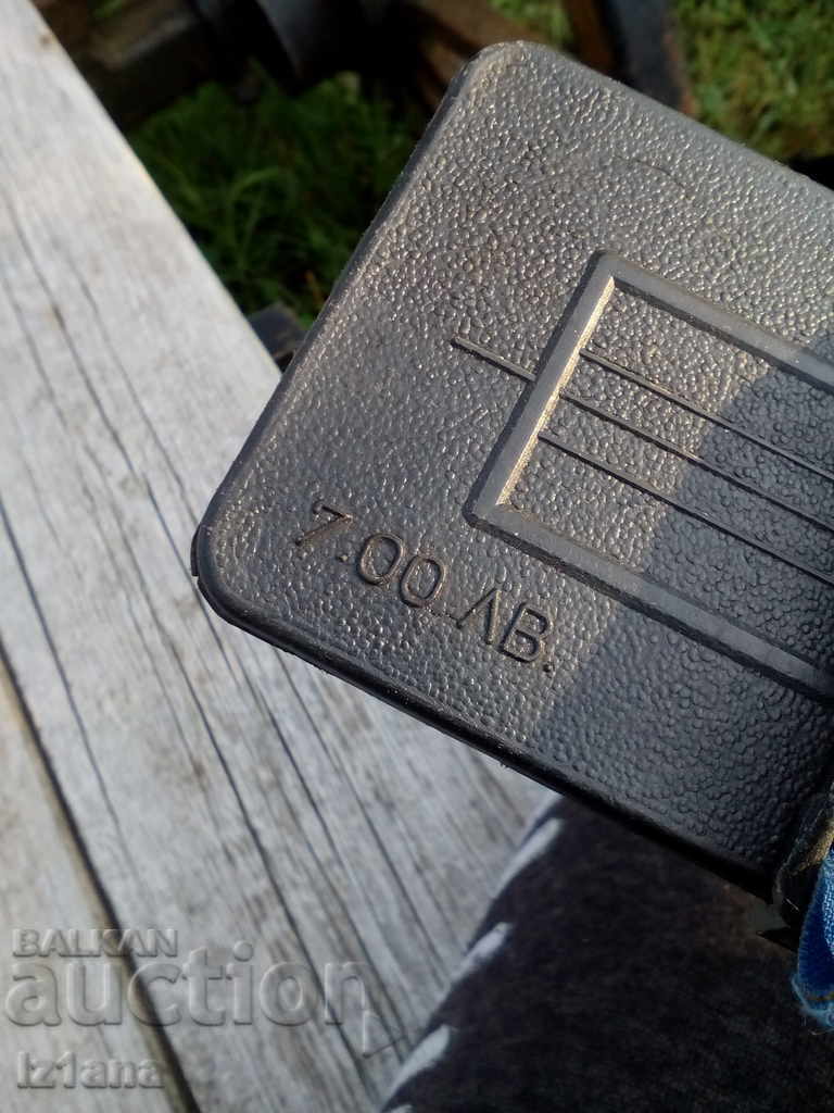 Аукцион Старо авто огледало Аукцион Старо авто огледало