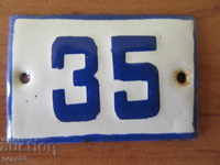 ENAMELED MINI SOCIAL TABLE "35" - 6x4cm.