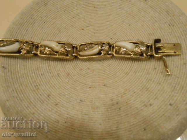 Auction Antique hunting BRACELET, Fox teeth (n.v.) master Auction Antique hunting BRACELET, Fox teeth (n.v.) master
