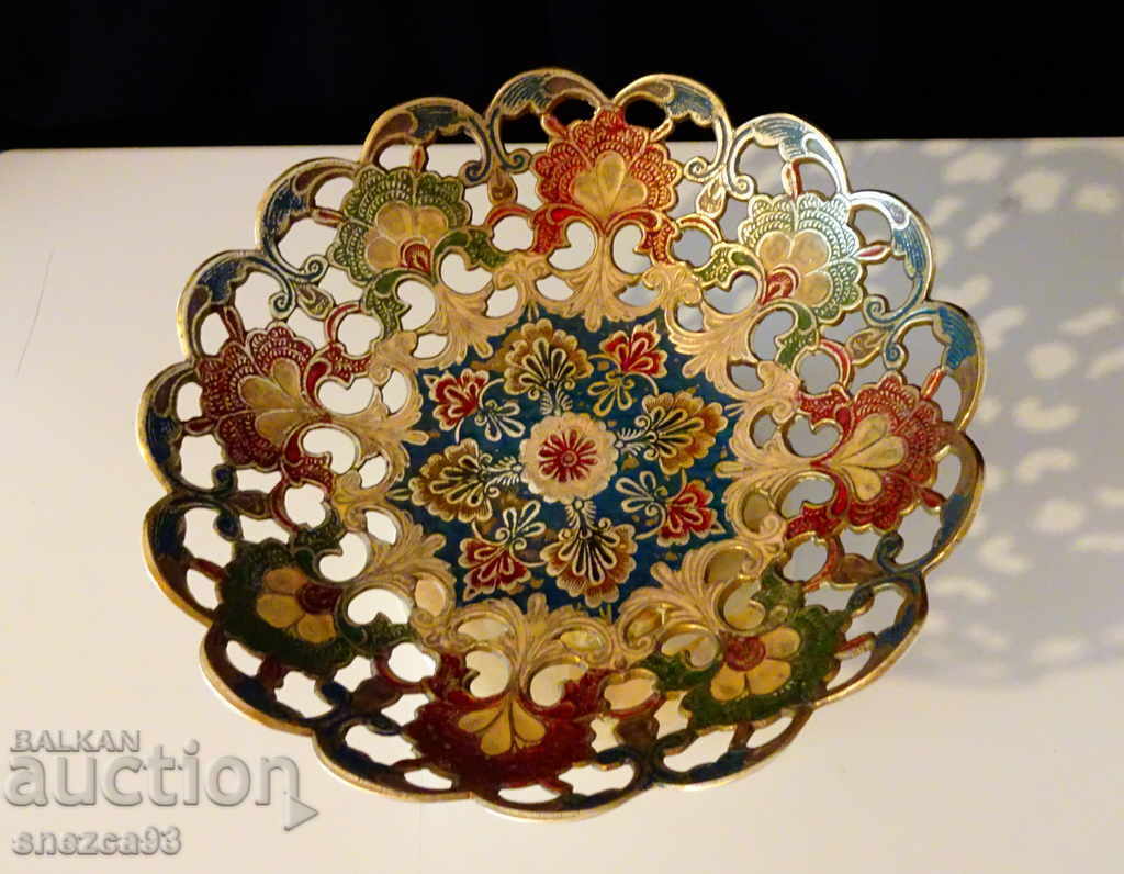 Bronze Fruit Bowl British India, Cloisonné Enamel with price 59.00 BGN | € 30.17 Bronze Fruit Bowl British India, Cloisonné Enamel with price 59.00 BGN | € 30.17