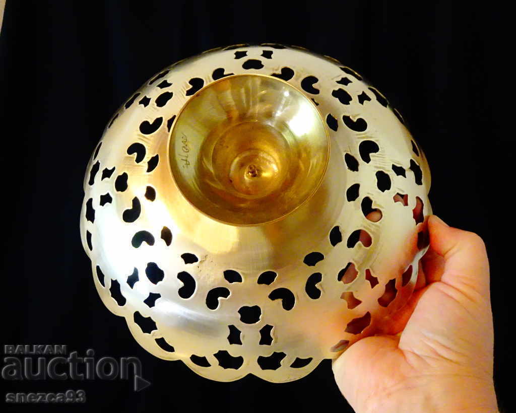 Delivery of Bronze Fruit Bowl British India, Cloisonné Enamel Delivery of Bronze Fruit Bowl British India, Cloisonné Enamel