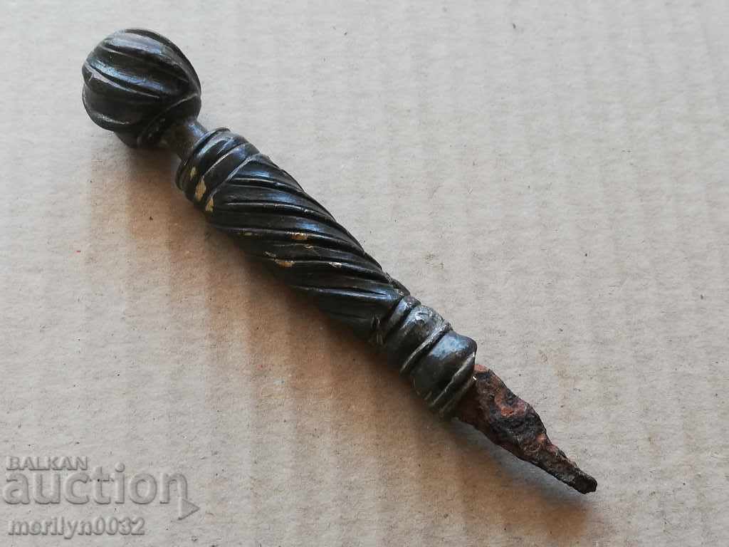 Delivery of An old flint scaffolding store Delivery of An old flint scaffolding store