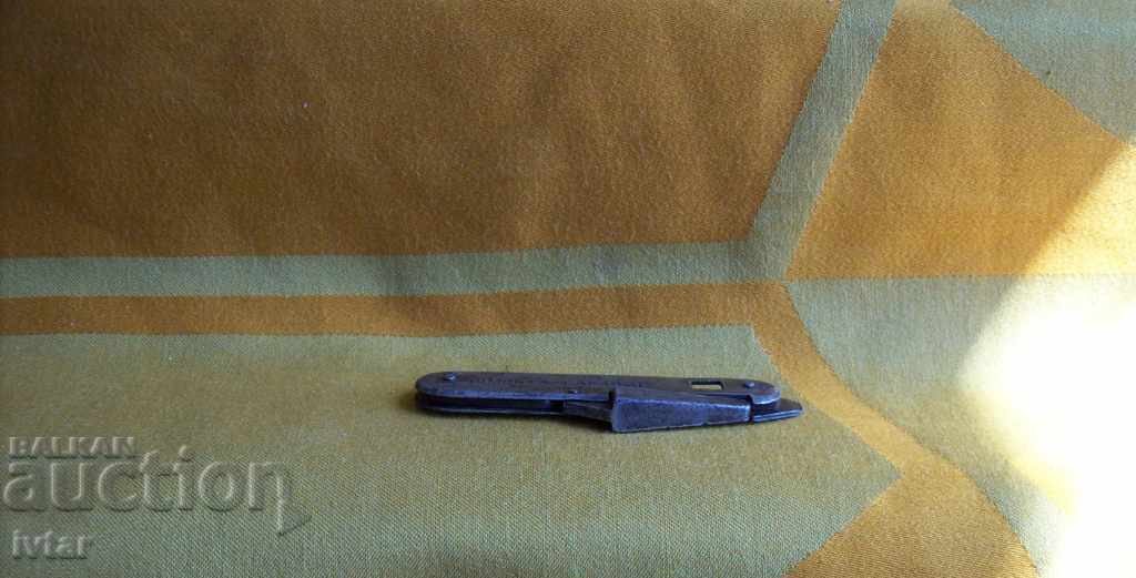 Licitație Vechi picior francez Licitație Vechi picior francez