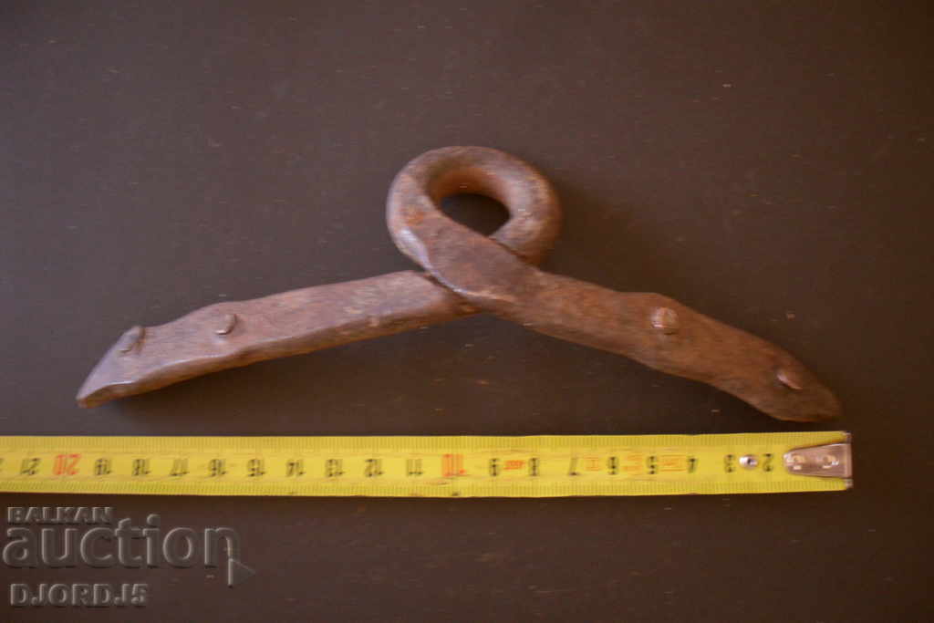 An old honeycomb hinge with price 3.00 BGN | € 1.53