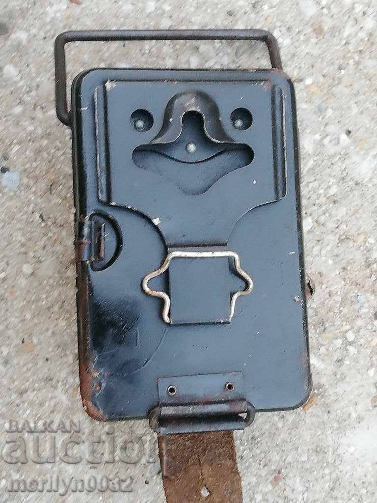 Old flashlight DAIMON lamp searchlight WERMACHT WW2 with price 163.00 BGN | € 83.34 Old flashlight DAIMON lamp searchlight WERMACHT WW2 with price 163.00 BGN | € 83.34