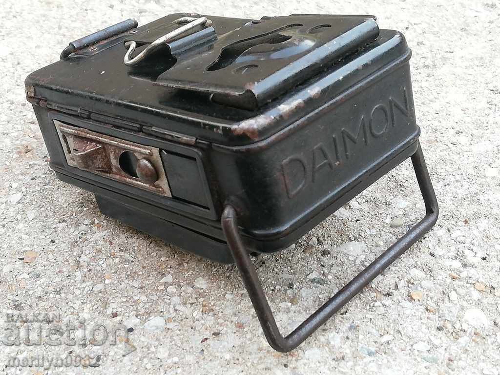 Old flashlight DAIMON lamp searchlight WERMACHT WW2 - 5 Old flashlight DAIMON lamp searchlight WERMACHT WW2 - 5