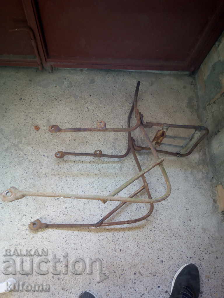 Engine rack - 5 Engine rack - 5