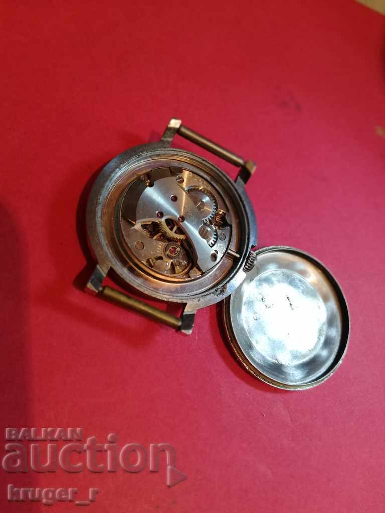 Auction JNOST clock Auction JNOST clock