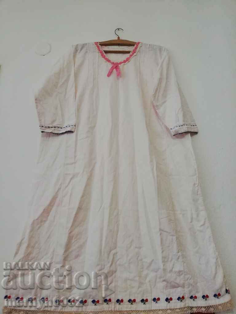 Embroidered shirt wear embroidery lace