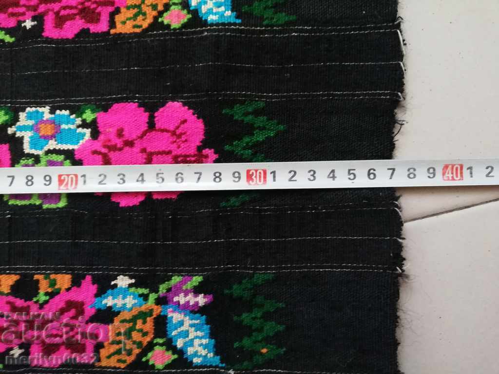 Delivery of Old woven, embroidered and embroidered apron, costume, sukman Delivery of Old woven, embroidered and embroidered apron, costume, sukman