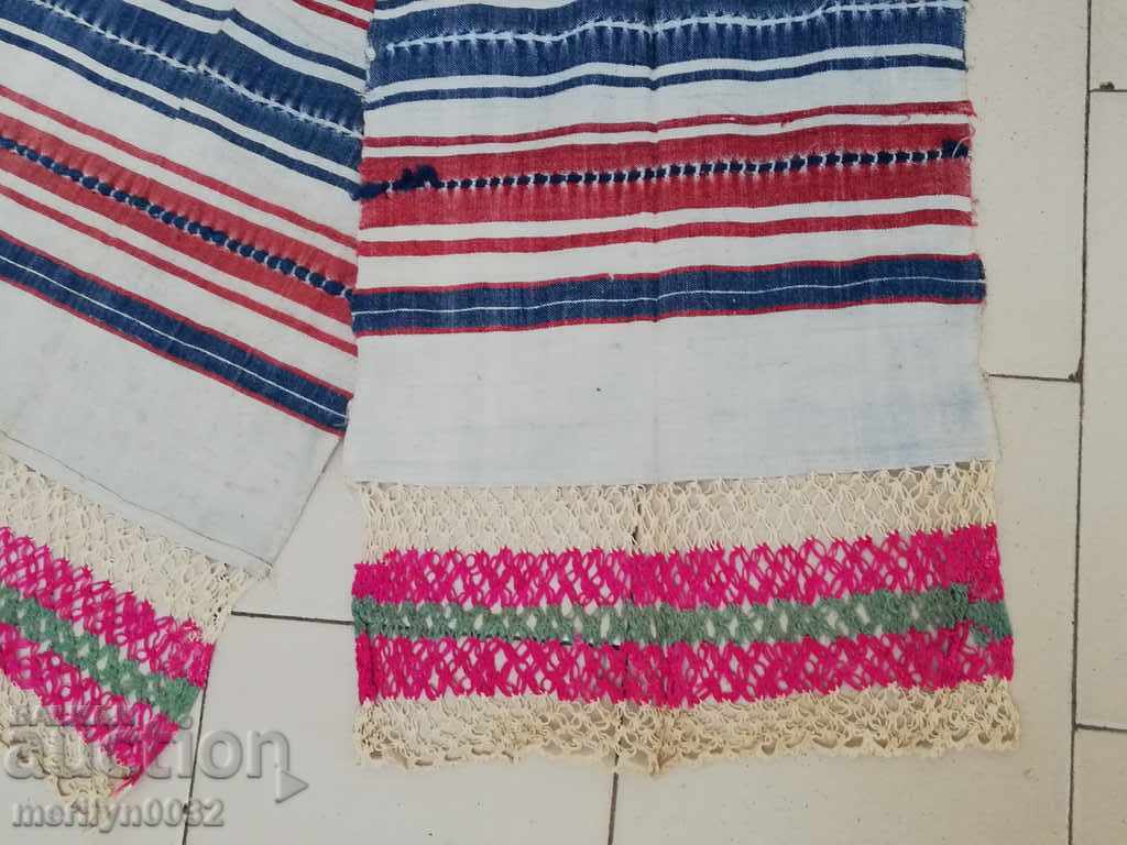 Auction Old woolen cloth with lace, knitting, embroidery with embroidery Auction Old woolen cloth with lace, knitting, embroidery with embroidery