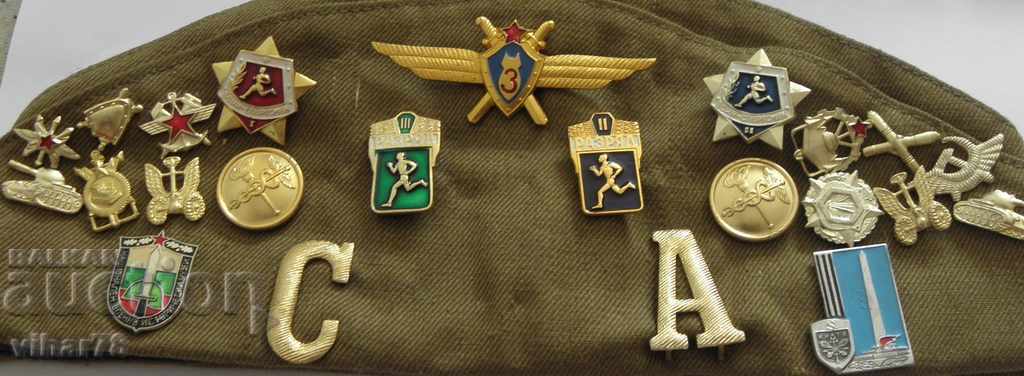 Auction old uniform military hat Auction old uniform military hat